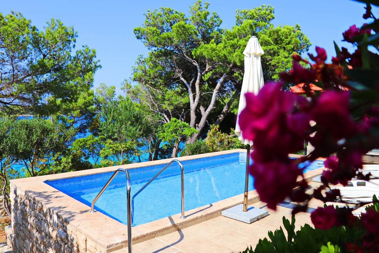 Villa Nova Vela Luka Extérieur photo